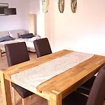 Flora Holiday home *